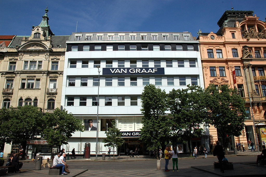 Van Graaf – der Peek und Cloppenburg Flagship-Store in Prag